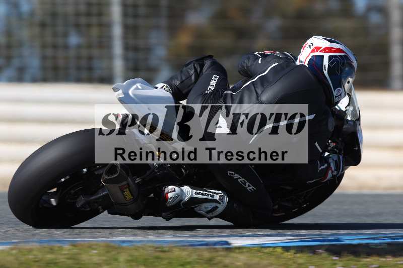 Archiv-2023/02 31.01.-03.02.2023 Moto Center Thun Jerez/Gruppe schwarz-black/backside